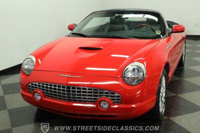 2005 Ford Thunderbird