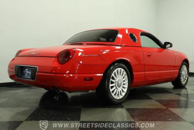 2005 Ford Thunderbird