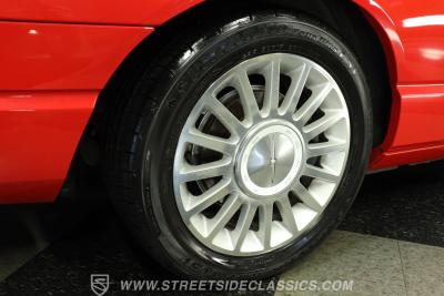 2005 Ford Thunderbird