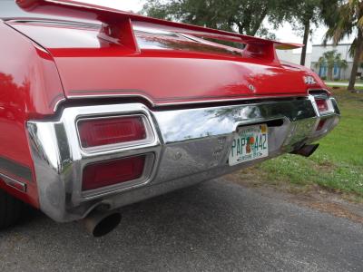 1971 Oldsmobile 442 Holiday Coupe