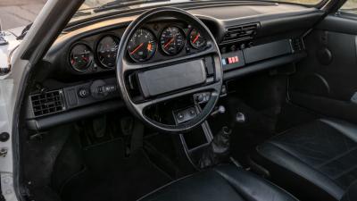 1989 Porsche 911 Carrera Targa &lsquo;Rijkspolitie&rsquo;
