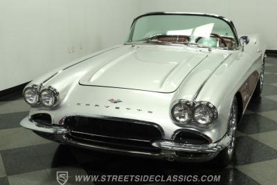 1961 Chevrolet Corvette Convertible Restomod