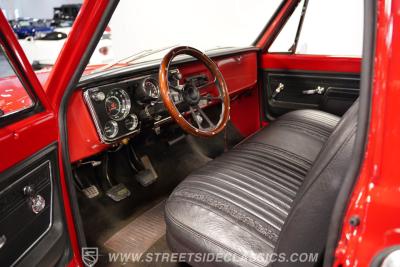 1972 Chevrolet C10 Custom Deluxe