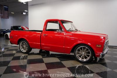 1972 Chevrolet C10 Custom Deluxe