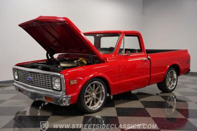 1972 Chevrolet C10 Custom Deluxe