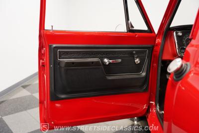 1972 Chevrolet C10 Custom Deluxe