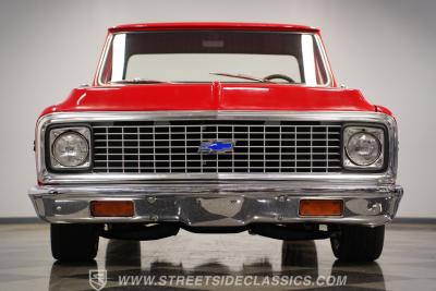 1972 Chevrolet C10 Custom Deluxe