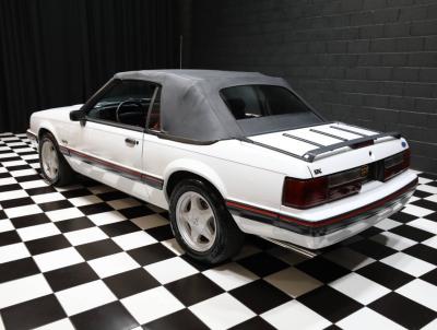 1991 Ford Mustang