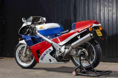 1989 Honda VFR750R-K RC30