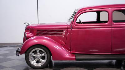 1936 Ford Deluxe Slantback