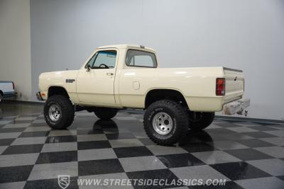 1986 Dodge Power Ram W150 4X4
