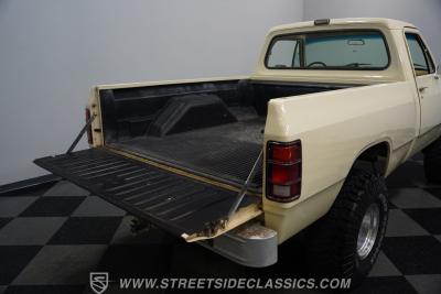 1986 Dodge Power Ram W150 4X4