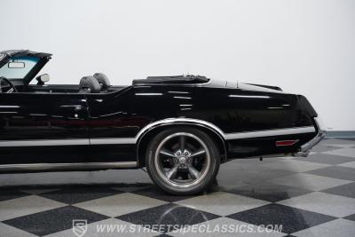 1972 Oldsmobile Cutlass 442 W30 Tribute Convertible