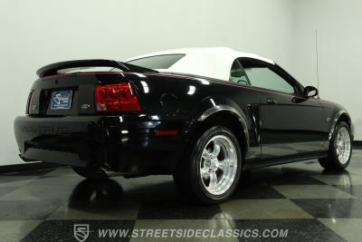 2000 Ford Mustang GT Convertible