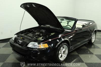 2000 Ford Mustang GT Convertible