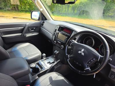 2017 Mitsubishi 3.2 DI-DC SG3 Auto 4WD Euro 6 5dr LWB