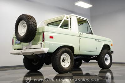 1971 Ford Bronco Half-Cab 4x4