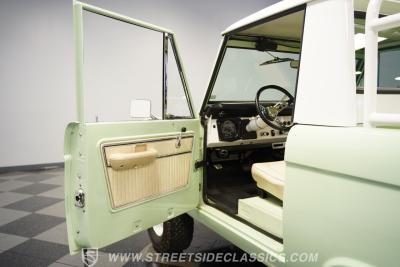 1971 Ford Bronco Half-Cab 4x4