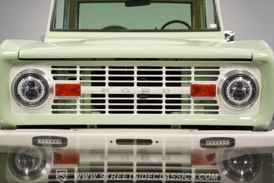 1971 Ford Bronco Half-Cab 4x4