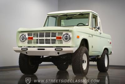 1971 Ford Bronco Half-Cab 4x4