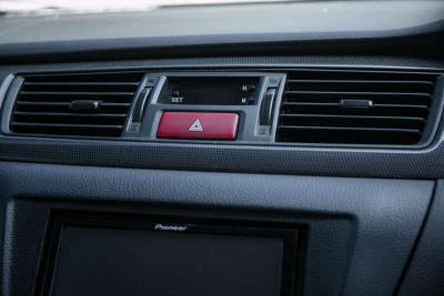 2004 Mitsubishi LANCER