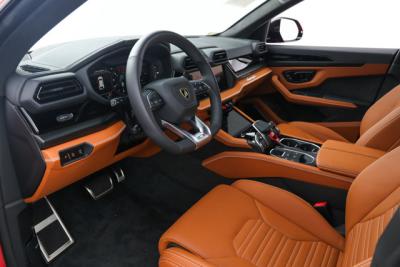 2025 Lamborghini Urus