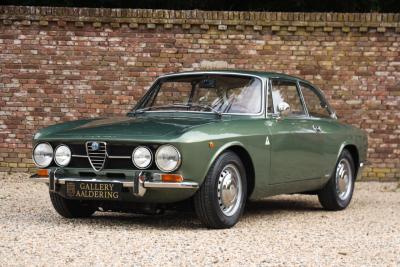 1971 Alfa Romeo 1750 GTV &ldquo;Verde oliva con pelle cognac&rdquo;