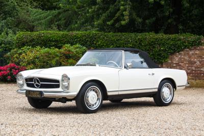 1971 Mercedes - Benz 280 SL Pagode &ldquo;Completely Data card correct&rdquo;