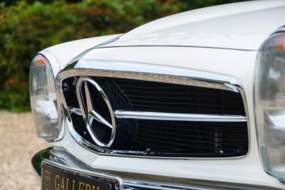 1971 Mercedes - Benz 280 SL Pagode &ldquo;Completely Data card correct&rdquo;