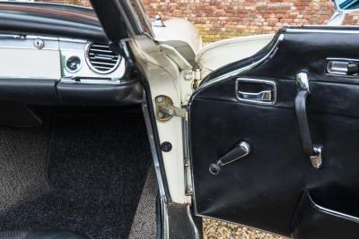 1971 Mercedes - Benz 280 SL Pagode &ldquo;Completely Data card correct&rdquo;