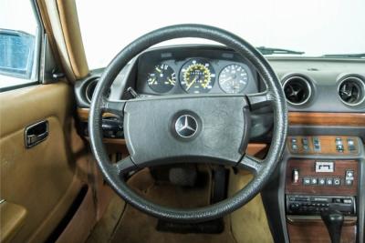 1983 Mercedes - Benz 300TDT Turbo combi (W123)
