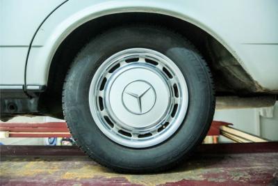 1983 Mercedes - Benz 300TDT Turbo combi (W123)