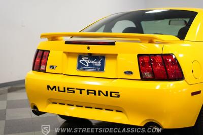2004 Ford Mustang GT