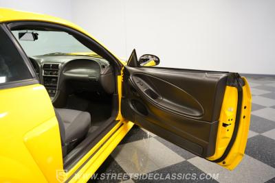 2004 Ford Mustang GT