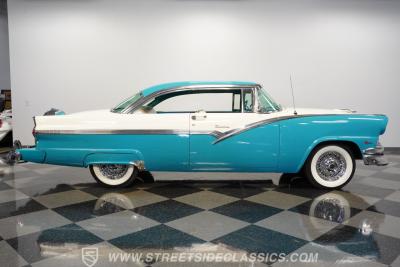 1956 Ford Fairlane Victoria