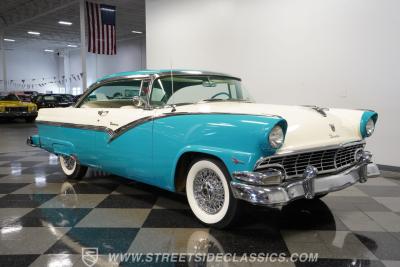 1956 Ford Fairlane Victoria