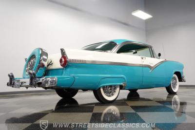 1956 Ford Fairlane Victoria
