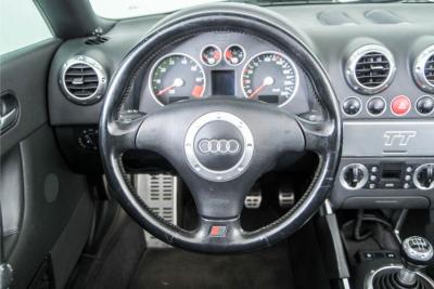 2000 Audi TT
