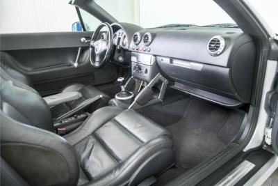 2000 Audi TT