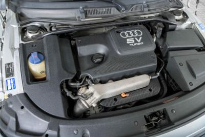 2000 Audi TT