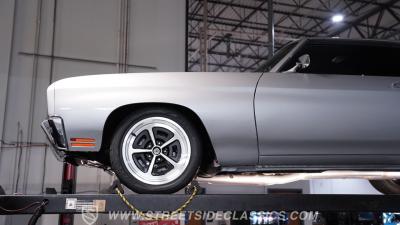 1970 Chevrolet Chevelle SS Tribute 572 Restomod