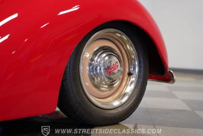 1937 Ford Tudor Humpback