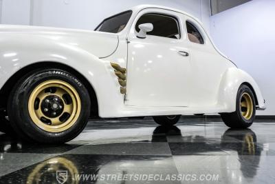 1940 Ford 5-Window Coupe Streetrod
