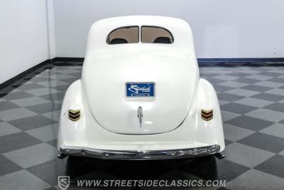 1940 Ford 5-Window Coupe Streetrod