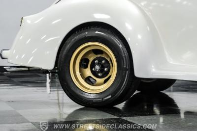 1940 Ford 5-Window Coupe Streetrod