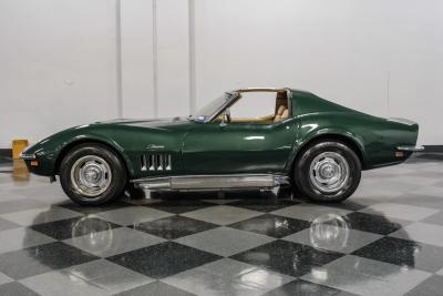 1969 Chevrolet Corvette 427 Tri-Power