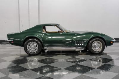 1969 Chevrolet Corvette 427 Tri-Power