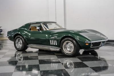 1969 Chevrolet Corvette 427 Tri-Power