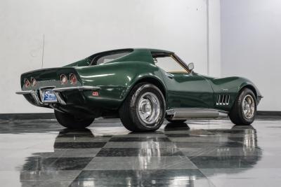 1969 Chevrolet Corvette 427 Tri-Power
