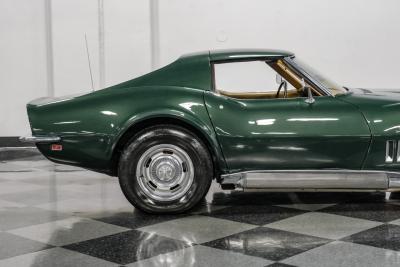 1969 Chevrolet Corvette 427 Tri-Power